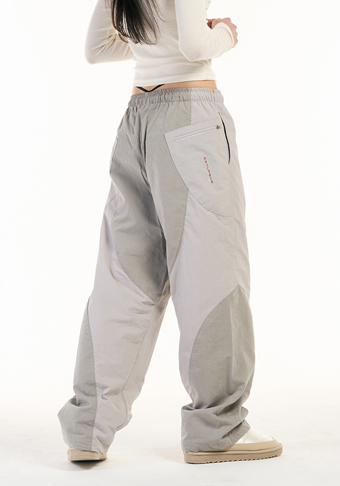 [12/7 순차배송] Rip panel back zip pocket Pants [Dove Grey] (기모안감)